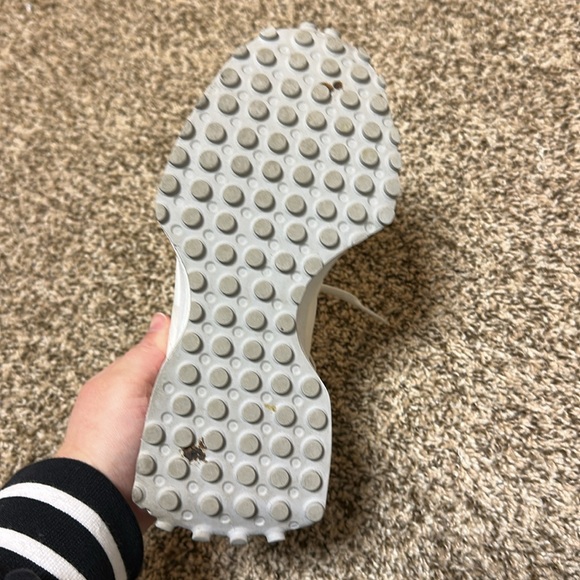 New Balance 327 sz 6 - Picture 5 of 10